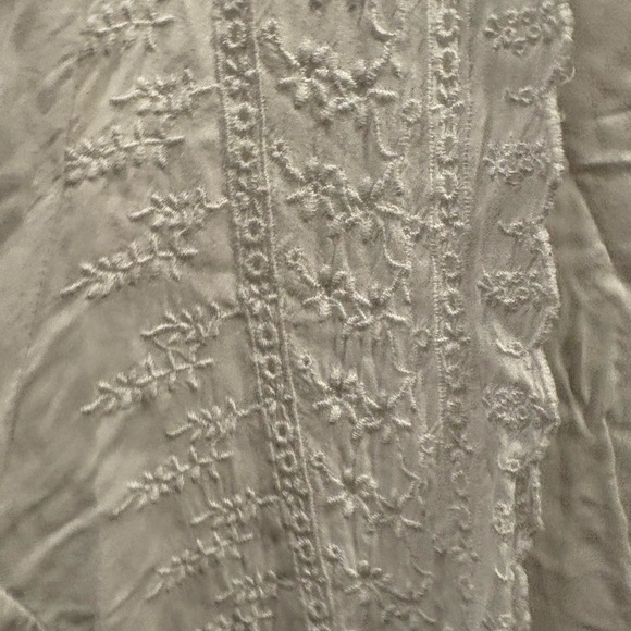 Lane Bryant White Blouse - Picture 4 of 7